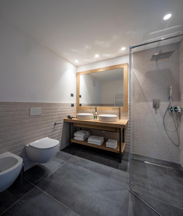 Aris Apartments & Sky Pool - Tonelli Hotels - Adult Friendly Riva del Garda Exterior photo